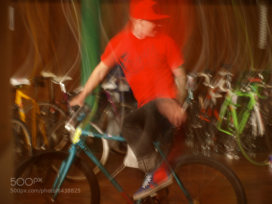 Blur Cyclist by Alexandre Roty (AlexRoty) on 500px.com
